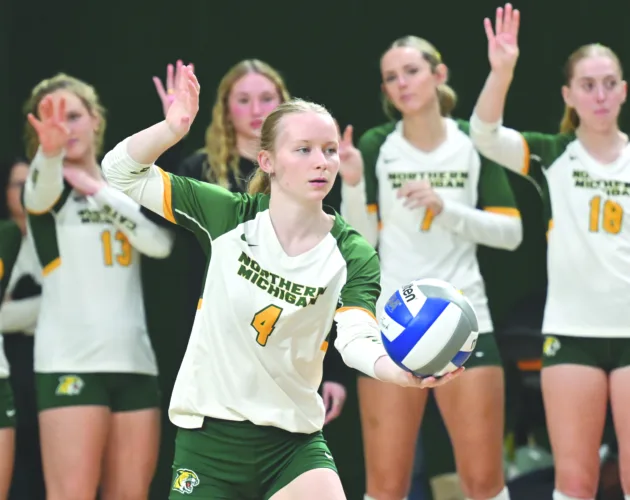 NMU volleyball sweeps weekend to move into 3rd